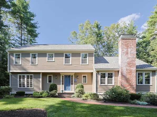 16 Meadowbrook Cir, Sudbury, MA 01776