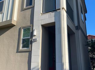 10020 Del Surf Ln, Elk Grove, CA 95757