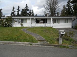 1829 200th Pl SW, Lynnwood, WA 98036