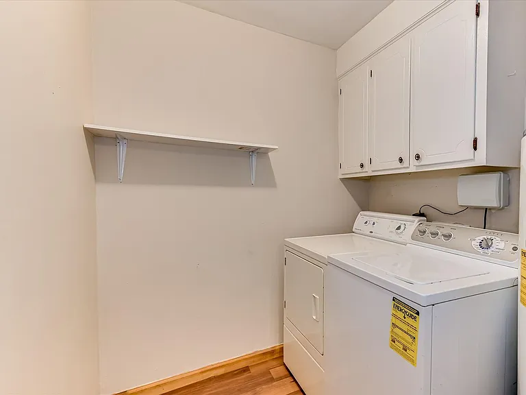 2705 Bolling Rd — Photo 44