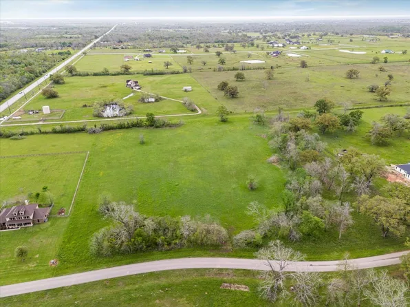 16219 Tankersley Dr, Rosharon, TX 77583