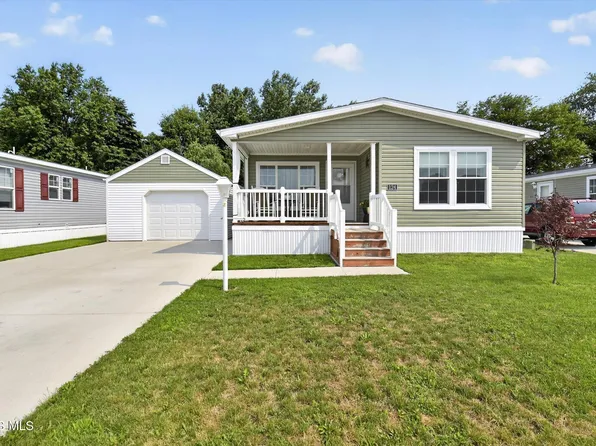 14900 County Road H #124, Wauseon, OH 43567