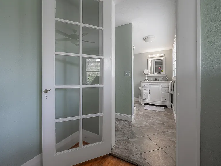 1109 E Patterson St — Photo 30