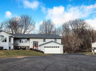 W6546 Orchard Ln, Onalaska, WI 54650