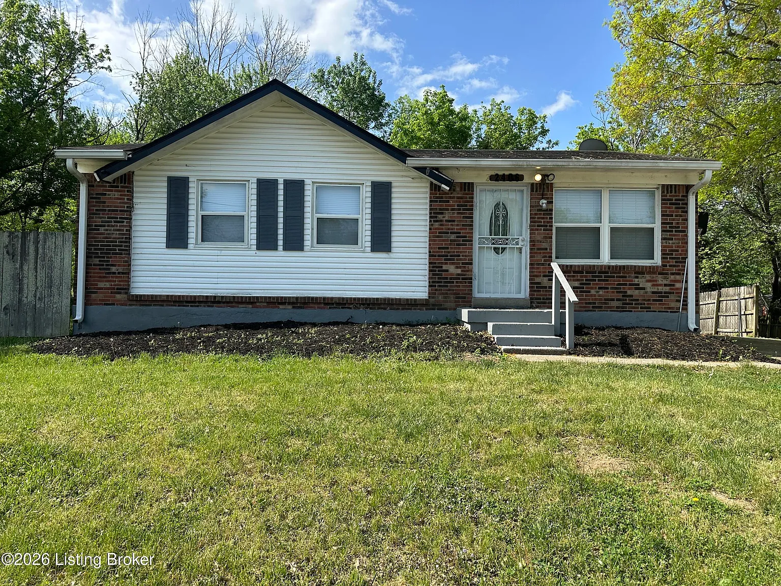 2406 Lamborne Blvd photo 1