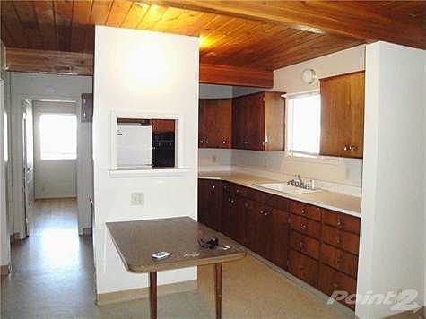 5th image of 2430 Dahlia Ln