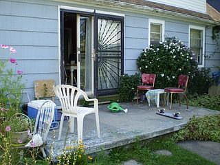 3rd image of 196 Villa Ave