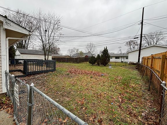 3rd image of 7362 Sabre Ave