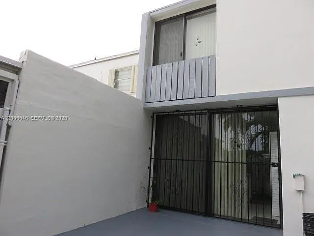 12300 SW 18th Ter #0 — Photo 36