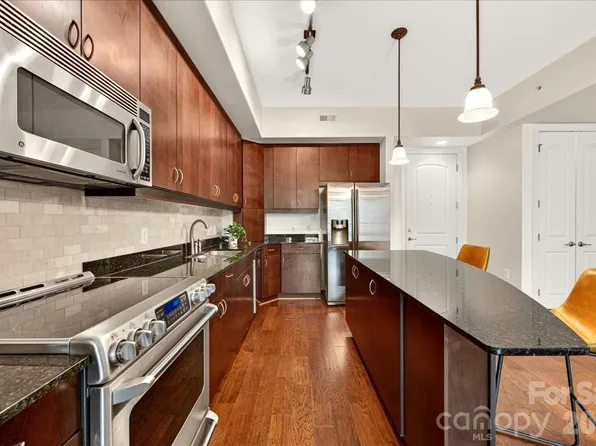 4625 Piedmont Row Dr Unit 316, Charlotte, NC 28210