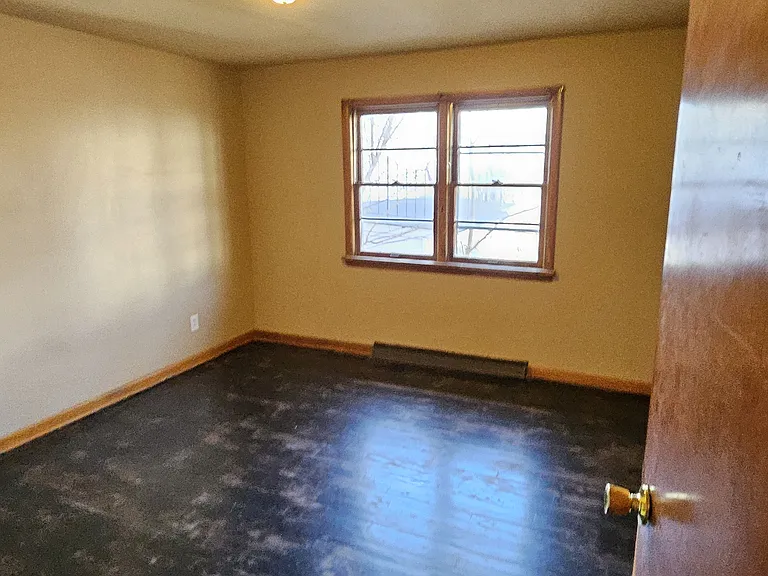 1629 Spring Ave NE #NA — Photo 7