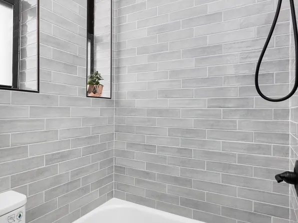 214 Mulberry Street image 5 of 12