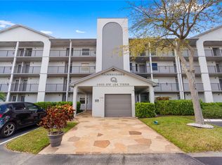 1400 SW 124th Ter APT 106Q, Pembroke Pines, FL 33027