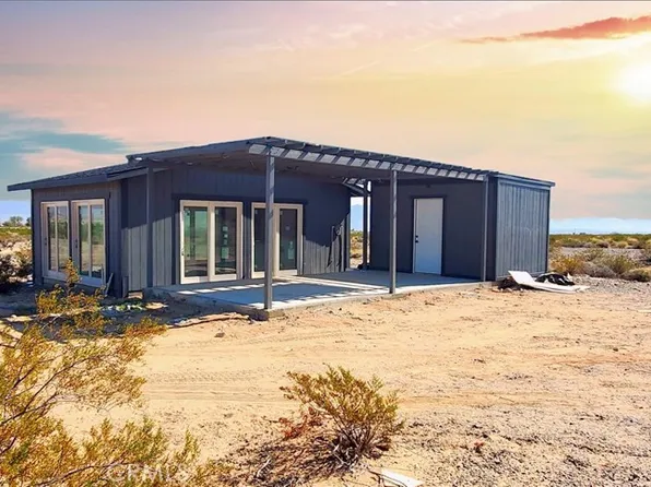 79293 Sullivan Rd, Twentynine Palms, CA 92277