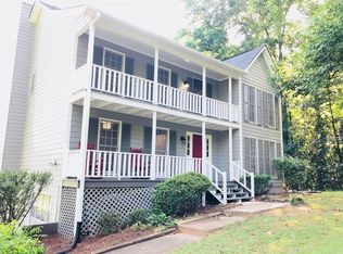 345 N Fayette Dr, Fayetteville, GA 30214
