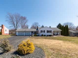 454 Birnie Ave, West Springfield, MA 01089