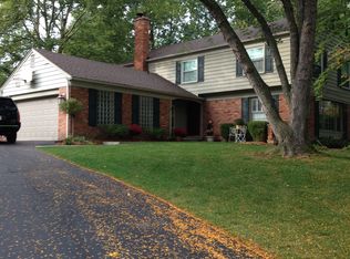 22880 Shagbark Dr, Beverly Hills, MI 48025
