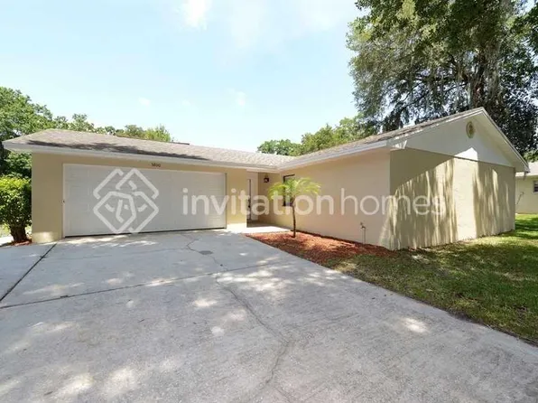 5800 Southwind Dr, Mulberry, FL 33860