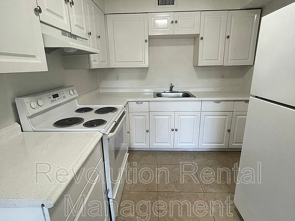 5th image of 1625 Espanola Ave APT 108