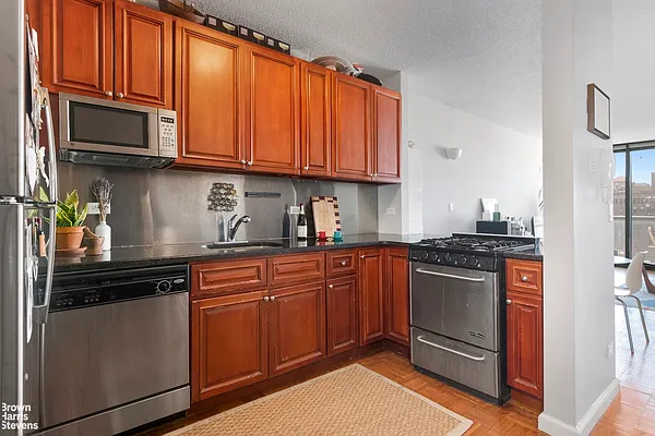 Rented by Brown Harris Stevens | media 14