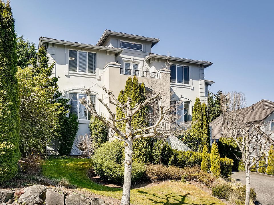 1st image of 4445 160th Ave SE #1
