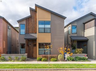2962 Lord Byron Pl, Eugene, OR 97408