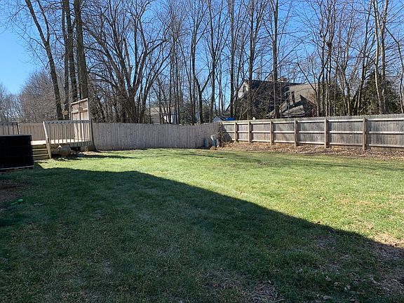 4th image of 555 Ozem Gardner Way