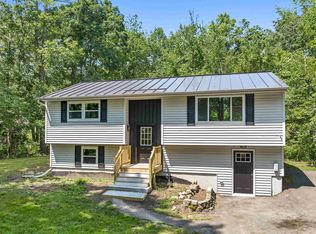 101 Old Concord Tpke, Barrington, NH 03825