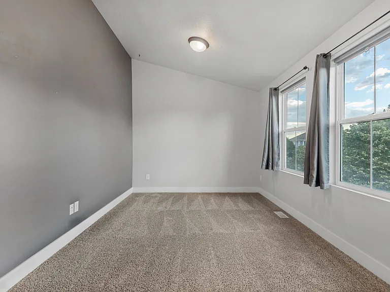 10634 S Topview Rd — Photo 16
