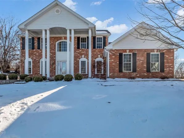 1000 Keystone Trail Dr, Chesterfield, MO 63005