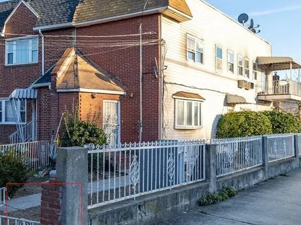 186-02 Foch Boulevard, Saint Albans, NY 11412