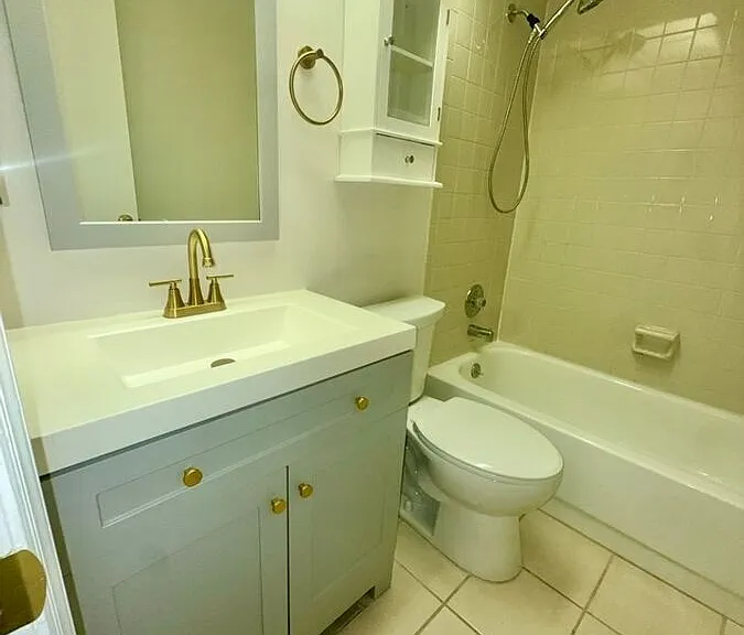 2314 S Clewis Ct #301 — Photo 50