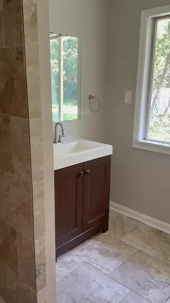 4 bed, 1344 sqft, $2,800 — Photo 1