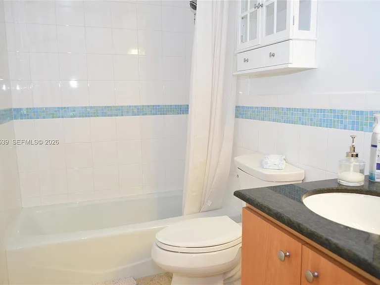 251 Crandon Blvd #606 — Photo 24