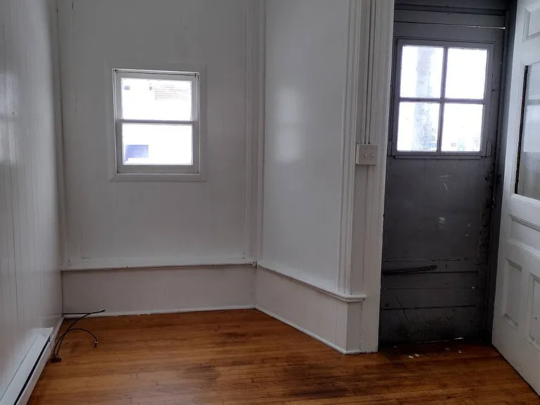 1124 Lenox Ave #2 — Photo 1