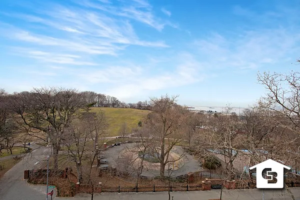 Sold by Coldwell Banker Reliable Real Estate | media 14