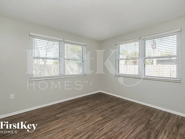 3641 Windham Dr — Photo 12