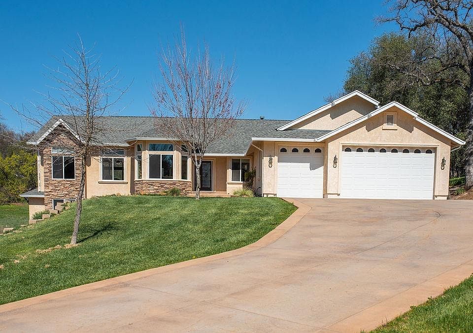 1st image of 12146 Oak Shade Ct