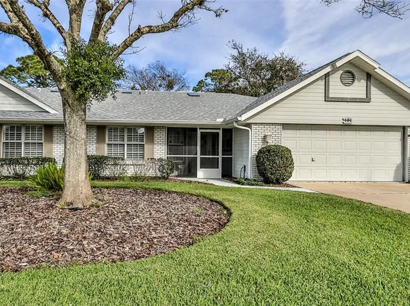 101 Lake Fairgreen Cir, New Smyrna Beach, FL 32168