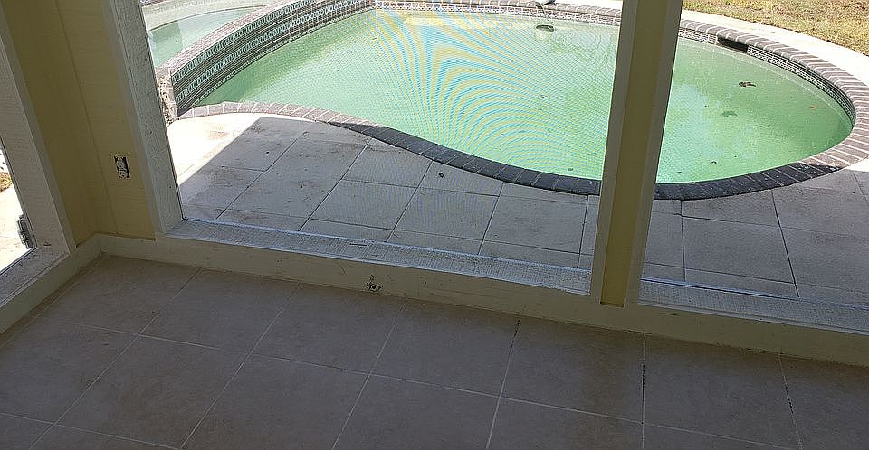 more pool pictures comming