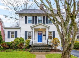 29 Gedney Ter, White Plains, NY 10605
