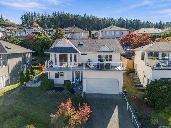 2145 Woodthrush Pl, Nanaimo, BC V9R 6V3
