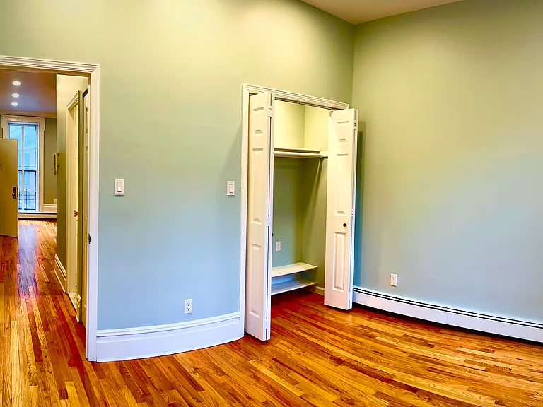 407 Pacific St #1 — Photo 6