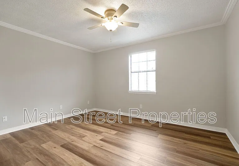 587 Bobwhite Dr — Photo 4