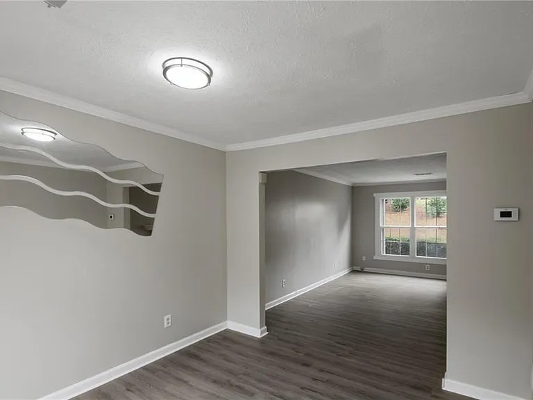 218 Mill Creek Pl — Photo 10