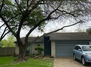 10106 Peachridge Dr, Houston, TX 77070