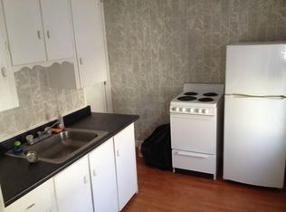 15 Edwards St APT 3, Southbridge, MA 01550
