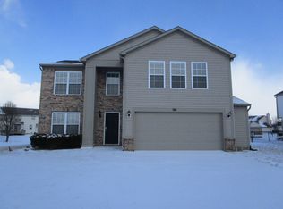 941 Yellowwood Dr, Greenwood, IN 46143