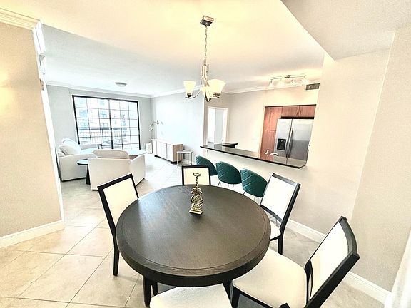 4th image of 233 S Federal Highway #603