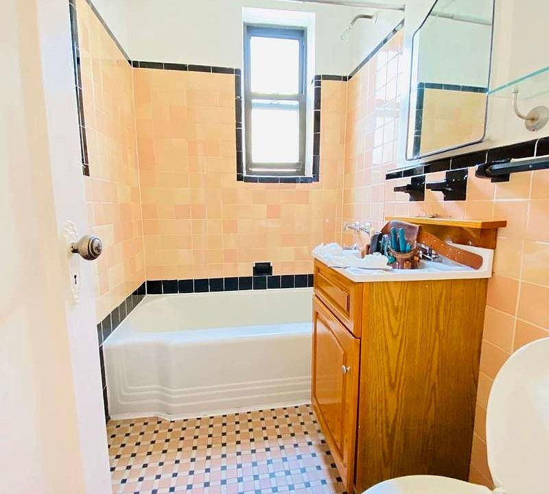 2nd image of 32-37 42nd St #2L